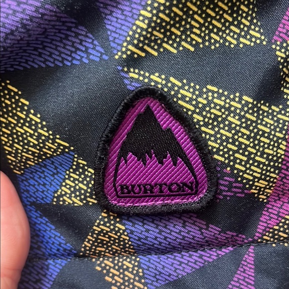 Colorful Geometric Pattern Jacket - Picture 6 of 6